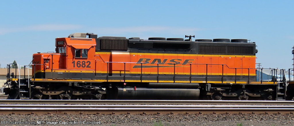 BNSF 1682